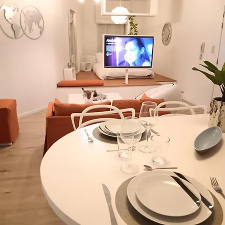 The Luxury White Apartment
