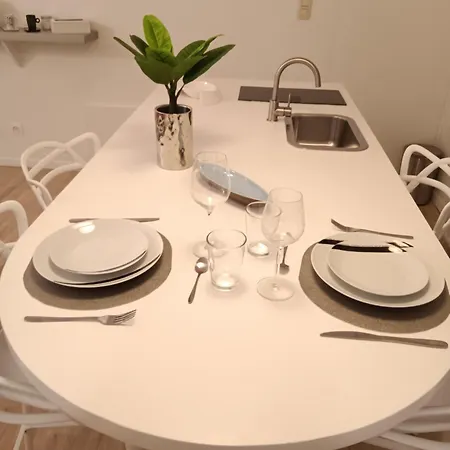 The Luxury White Apartment Charleroi