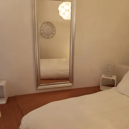 The Luxury White Apartment