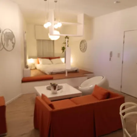 The Luxury White Apartment *